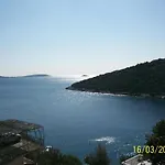 In With Balcony, Air Condition, Wifi, Washing Machine Appartamento Vinišće